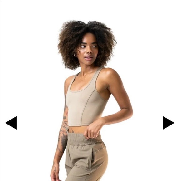 ❗️SOLD❗️Balance Athletica Roam Tank - Picture 8 of 9